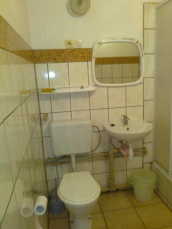 Maxim Pokoje Goscinne Iwonicz-Zdrój Extérieur photo